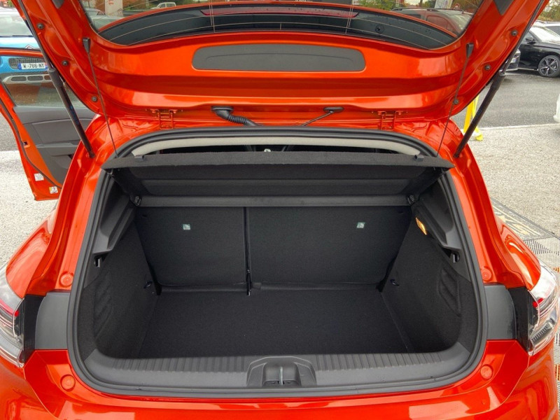 Renault Clio V DCi 100 BV6 EVOLUTION Pack Look JA 16 Caméra 2025 - photo n°16 Renault Clio V DCi 100 BV6 EVOLUTION Pack Look JA 16 Caméra  occasion à Lescure-d'Albigeois - photo n°16