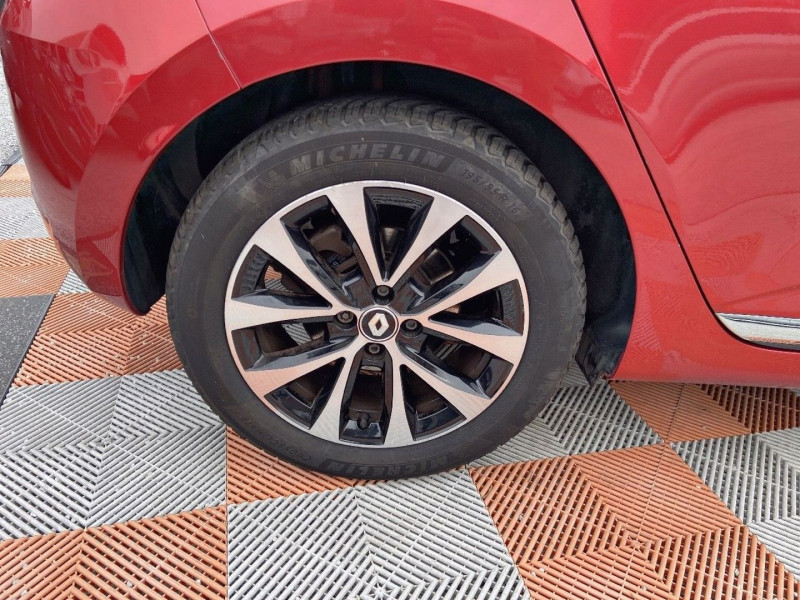 Renault Clio V E-TECH 145 TECHNO GPS Caméra 1°Main 2022 - photo n°16 Renault Clio V E-TECH 145 TECHNO GPS Caméra 1°Main  occasion à Montauban - photo n°16