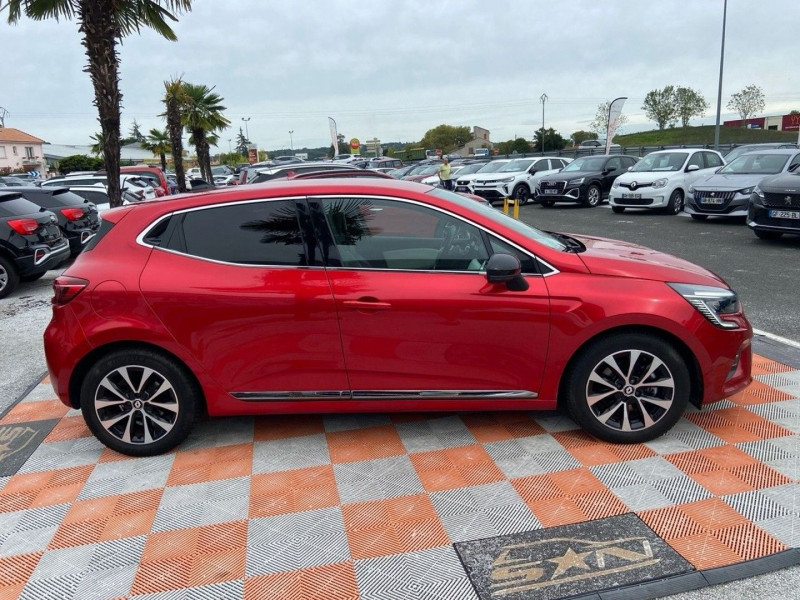 Renault Clio V E-TECH 145 TECHNO GPS Caméra 1°Main 2022 - photo n°4 Renault Clio V E-TECH 145 TECHNO GPS Caméra 1°Main  occasion à Montauban - photo n°4