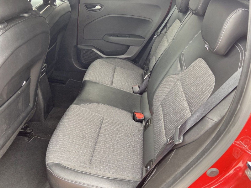 Renault Clio V E-TECH 145 TECHNO GPS Caméra 1°Main 2022 - photo n°14 Renault Clio V E-TECH 145 TECHNO GPS Caméra 1°Main  occasion à Montauban - photo n°14