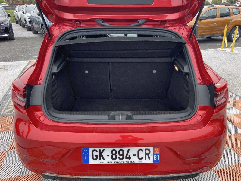 Renault Clio V E-TECH 145 TECHNO GPS Caméra 1°Main 2022 - photo n°15 Renault Clio V E-TECH 145 TECHNO GPS Caméra 1°Main  occasion à Montauban - photo n°15