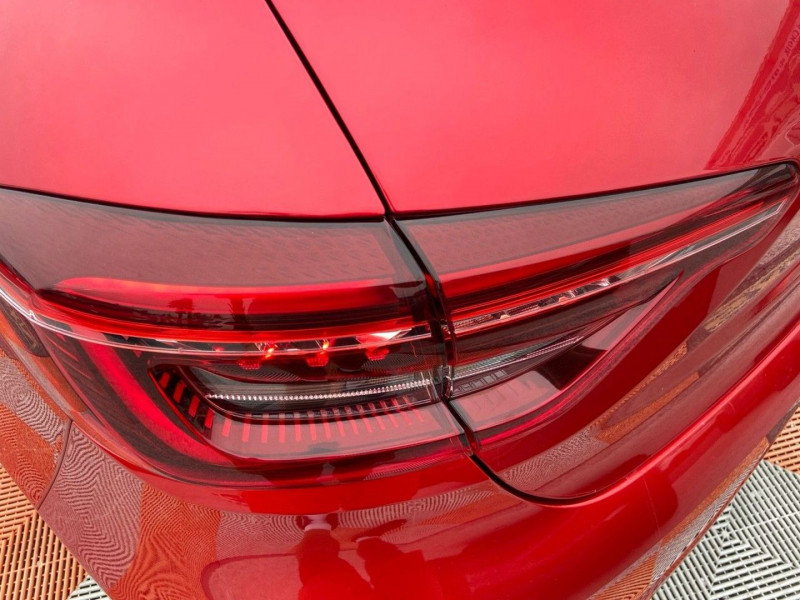 Renault Clio V E-TECH 145 TECHNO GPS Caméra 1°Main 2022 - photo n°11 Renault Clio V E-TECH 145 TECHNO GPS Caméra 1°Main  occasion à Montauban - photo n°11