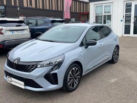 Renault Clio occasion 2025 mise en vente à LANGRES par le garage SOCIETE NOUVELLE RELAIS PARIS BALLE - LANGRES - photo n°1