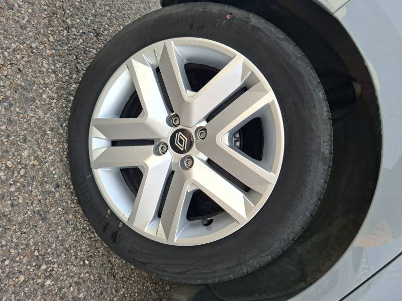 Renault Clio V NOUVELLE TCE 90 EVOLUTION 2024 - photo n°11 Renault Clio V NOUVELLE TCE 90 EVOLUTION  occasion à Agen - photo n°11