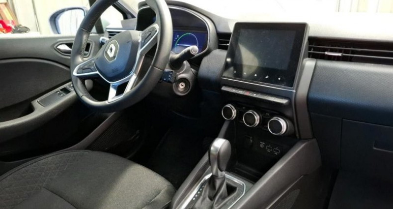 Renault Clio V SOCIETE 1.6 E-TECH 140 BUSINESS 2PL 2021 - photo n°3 Renault Clio V SOCIETE 1.6 E-TECH 140 BUSINESS 2PL  occasion à CHANAS - photo n°3
