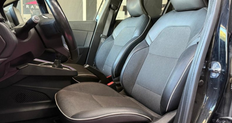 Renault Clio V TCe 100 Intens / SUIVIE D'ENTRETIEN / CAMERA AR / LED / EC 2020 - photo n°7 Renault Clio V TCe 100 Intens / SUIVIE D'ENTRETIEN / CAMERA AR / LED / EC  occasion à Marignane - photo n°7