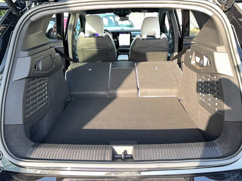 Renault Grand Scenic E-Tech electrique 220 ch grande autonomie Techno Iconic 2024 - photo n°17 Renault Grand Scenic E-Tech electrique 220 ch grande autonomie Techno Iconic  occasion à Sainte-Bazeille - photo n°17