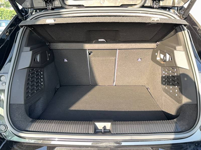 Renault Grand Scenic E-Tech electrique 220 ch grande autonomie Techno Iconic 2024 - photo n°16 Renault Grand Scenic E-Tech electrique 220 ch grande autonomie Techno Iconic  occasion à Sainte-Bazeille - photo n°16