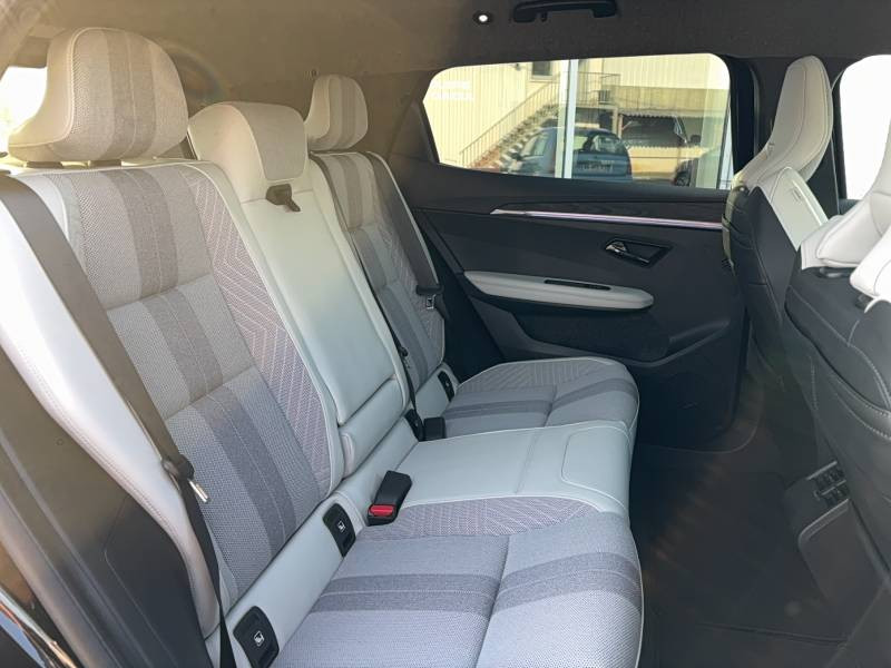 Renault Grand Scenic E-Tech electrique 220 ch grande autonomie Techno Iconic 2024 - photo n°15 Renault Grand Scenic E-Tech electrique 220 ch grande autonomie Techno Iconic  occasion à Sainte-Bazeille - photo n°15