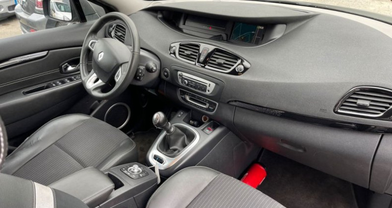 Renault Grand Scenic grand iii 1.5 dci 110ch dynamique 2012 - photo n°3 Renault Grand Scenic grand iii 1.5 dci 110ch dynamique  occasion à Fontenay-sur-Eure - photo n°3