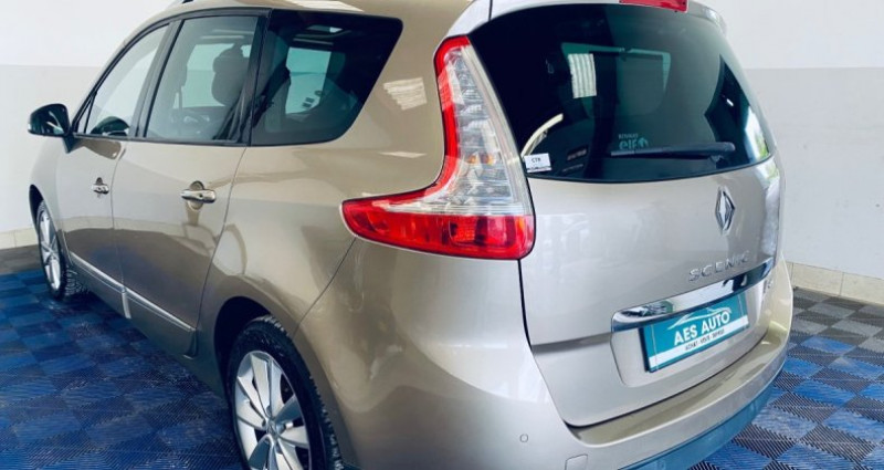Renault Grand Scenic III 1.5 dCi 110 ch eco2 Initiale EDC 7 pl 2014 - photo n°2 Renault Grand Scenic III 1.5 dCi 110 ch eco2 Initiale EDC 7 pl  occasion à Sannerville - photo n°2