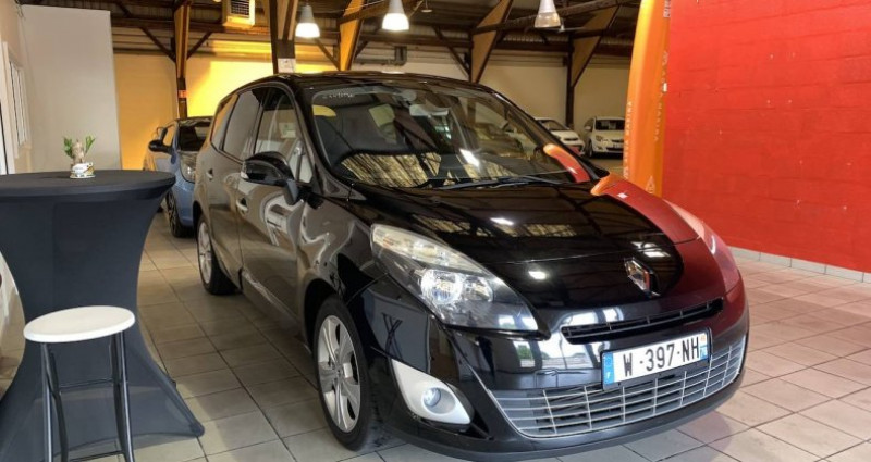 Renault Grand Scenic III 1.5 dCi 110ch 7 places 2012 - photo n°6 Renault Grand Scenic III 1.5 dCi 110ch 7 places  occasion à Le Havre - photo n°6