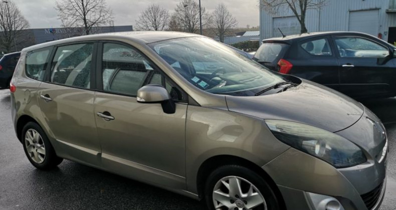 Renault Grand Scenic III (3) 1.5 dCi 110ch Expression 7 Pl - Annonce