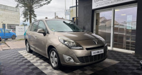 Renault Grand Scenic occasion 2011 mise en vente &agrave; NANTES par le garage BACKCAR NANTES CBC - photo n&deg;1