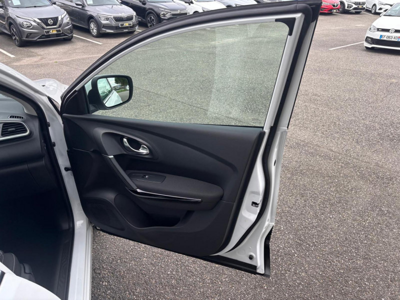 Renault Kadjar 1.5 Blue dCi - 115 - EDC  Business 2020 - photo n°17 Renault Kadjar 1.5 Blue dCi - 115 - EDC  Business  occasion à Bessières - photo n°17