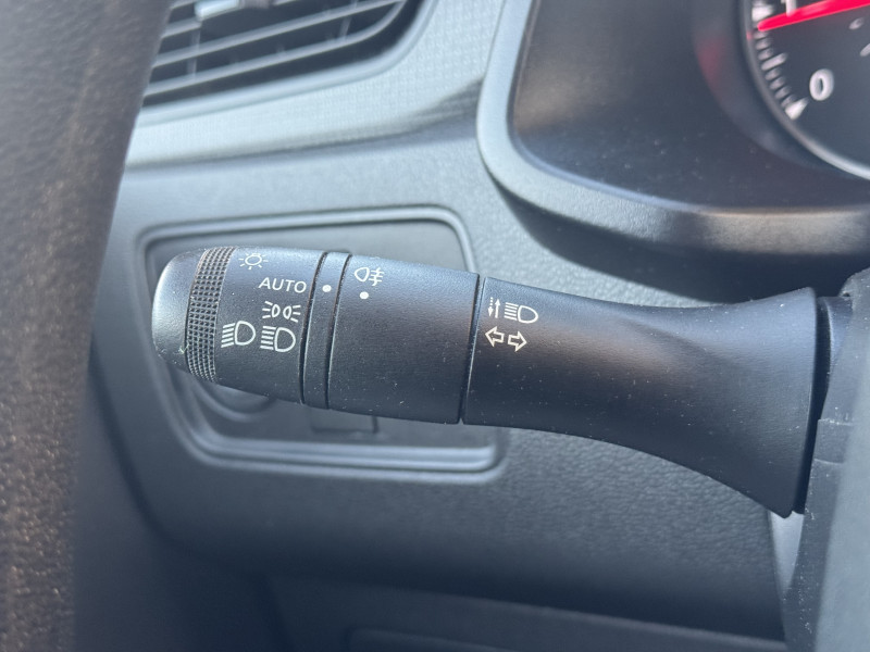 Renault Kangoo 1.3 TCE 100 CH CONFORT EXPRESS VAN 22 2023 - photo n°18 Renault Kangoo 1.3 TCE 100 CH CONFORT EXPRESS VAN 22  occasion à Colomiers - photo n°18