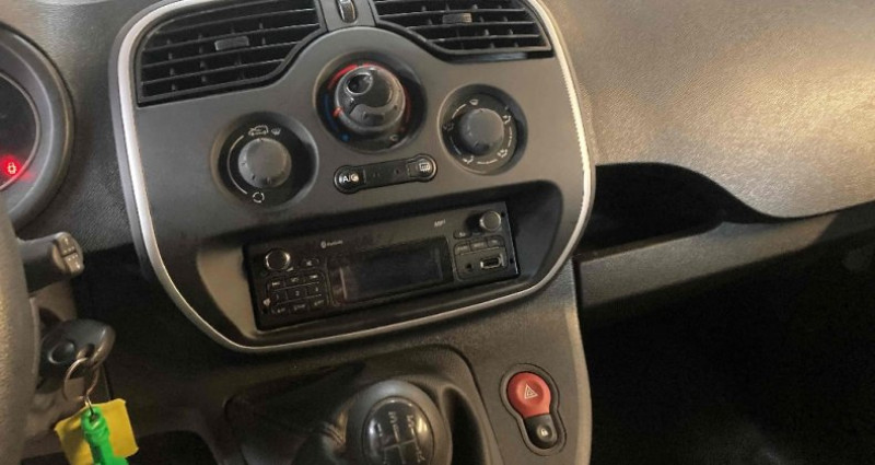 Renault Kangoo 1.5 DCI 75 ENERGY E6 GRAND CONFORT 2016 - photo n°5 Renault Kangoo 1.5 DCI 75 ENERGY E6 GRAND CONFORT  occasion à SAUVAGNAT SAINTE MARTHE - photo n°5