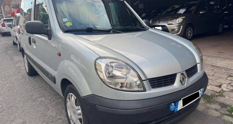 Renault Kangoo 1.6 ESSENCE TPMR ( handicapé)