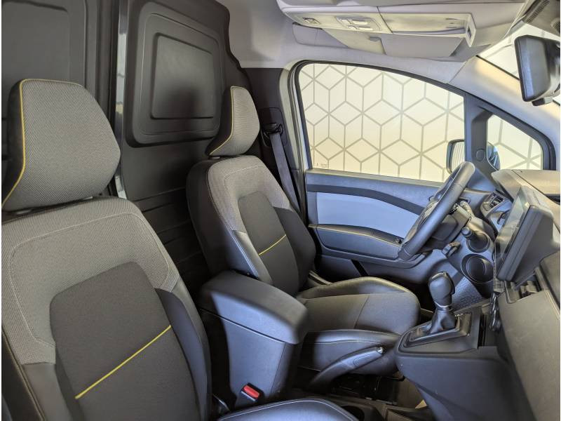 Renault Kangoo BLUE DCI 115 EDC EXTRA - 22 2023 - photo n°20 Renault Kangoo BLUE DCI 115 EDC EXTRA - 22  occasion à TARBES - photo n°20