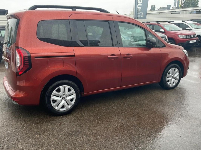 Renault Kangoo Blue dCi 115 EDC Techno 2024 - photo n°8 Renault Kangoo Blue dCi 115 EDC Techno  occasion à LANGRES - photo n°8