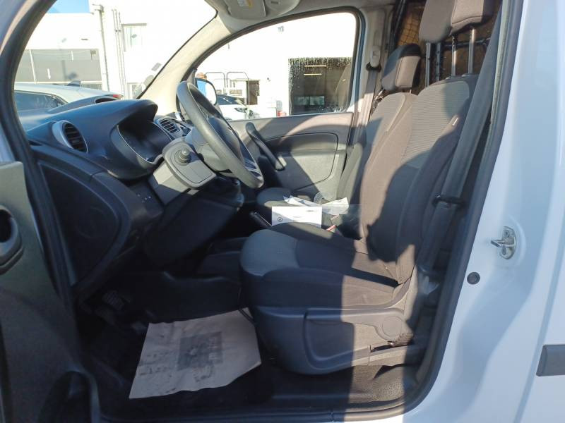 Renault Kangoo EXPRESS 1.5 DCI 75 ENERGY E6 CONFORT 2017 - photo n°10 Renault Kangoo EXPRESS 1.5 DCI 75 ENERGY E6 CONFORT  occasion à Agen - photo n°10
