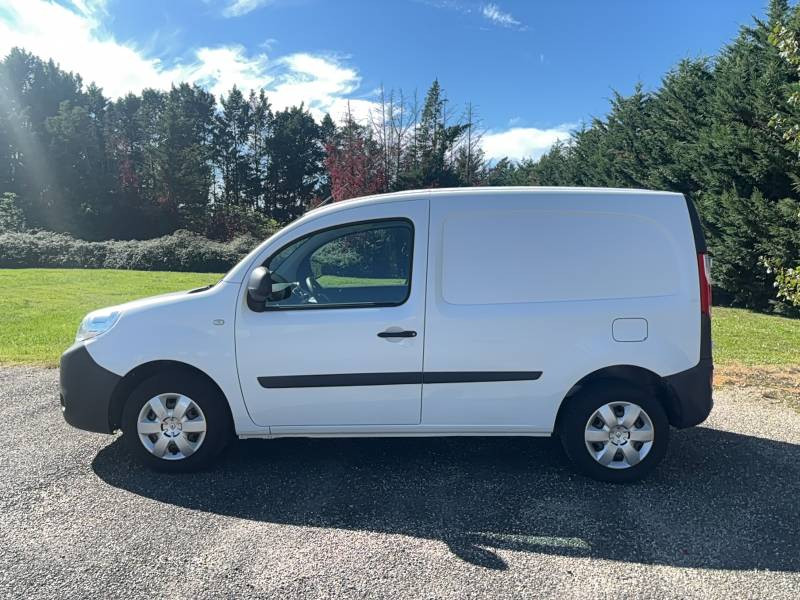 Renault Kangoo EXPRESS BLUE DCI 95 EXTRA R-LINK 2020 - photo n°4 Renault Kangoo EXPRESS BLUE DCI 95 EXTRA R-LINK  occasion à Sainte-Bazeille - photo n°4