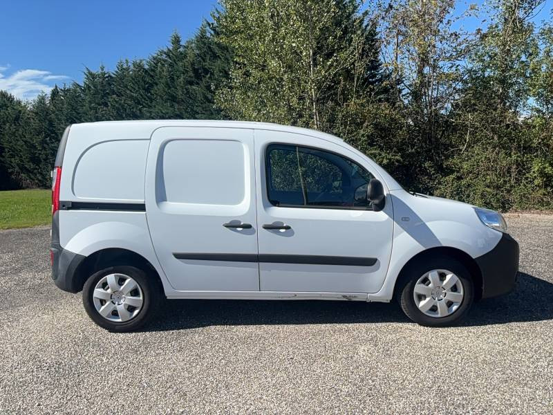 Renault Kangoo EXPRESS BLUE DCI 95 EXTRA R-LINK 2020 - photo n°3 Renault Kangoo EXPRESS BLUE DCI 95 EXTRA R-LINK  occasion à Sainte-Bazeille - photo n°3