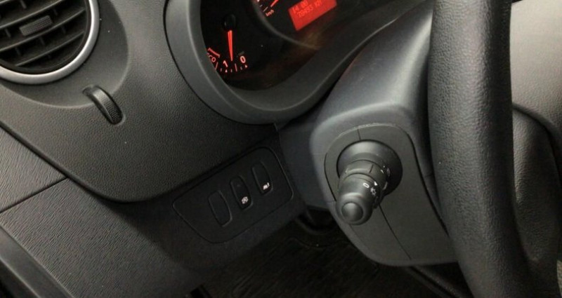 Renault Kangoo MAXI GRAND VOLUME 1.5 BLUE DCI 95 CONFORT 2021 - photo n°5 Renault Kangoo MAXI GRAND VOLUME 1.5 BLUE DCI 95 CONFORT  occasion à CHANAS - photo n°5