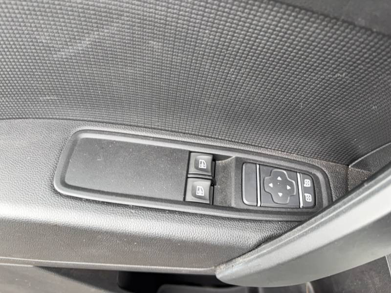 Renault Kangoo TCE 100 GRAND CONFORT SESAME OUVRE TOI 2022 - photo n°15 Renault Kangoo TCE 100 GRAND CONFORT SESAME OUVRE TOI  occasion à Toulenne - photo n°15