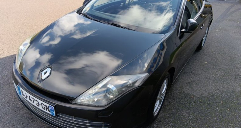 Renault Laguna Coupe Belle coupe dci 2010 black edition revise parfait etat garan 2010 Renault Laguna Coupe Belle coupe dci 2010 black edition revise parfait etat garan  occasion à Marly