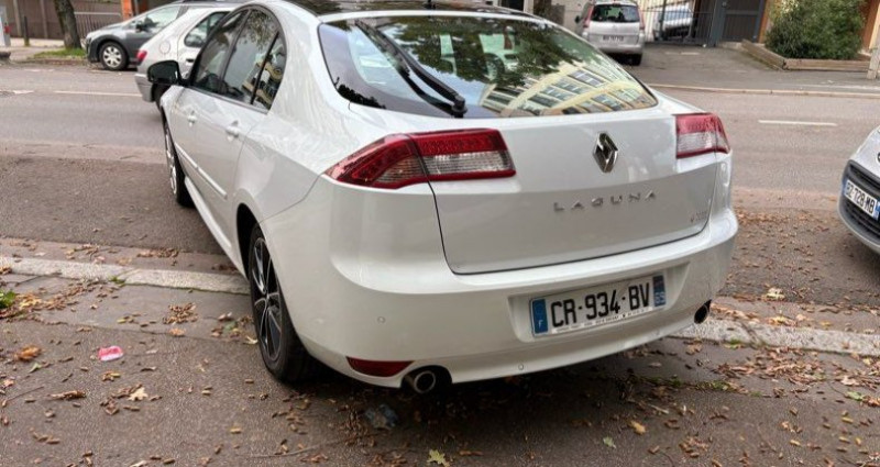 Renault Laguna 3 2.0 Dci 130 cv parfait état 2013 2013 - photo n°3 Renault Laguna 3 2.0 Dci 130 cv parfait état 2013  occasion à SAINT-ETIENNE - photo n°3