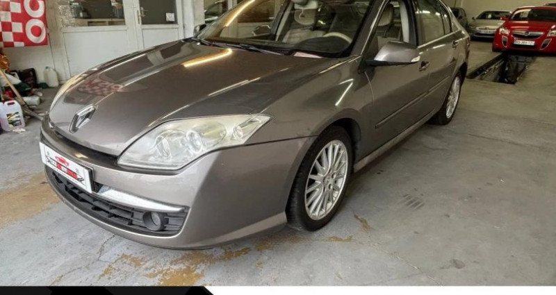 Renault Laguna 3 2.0 DCI 150 CH FINITION PRIVILEGE // B
