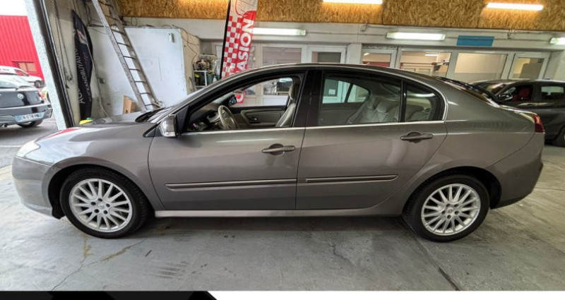 Renault Laguna 3 2.0 DCI 150CHV PRIVILEGE / BVA / CLIM / REGULATEUR DE VITE 2008 - photo n°5 Renault Laguna 3 2.0 DCI 150CHV PRIVILEGE / BVA / CLIM / REGULATEUR DE VITE  occasion à Harnes - photo n°5