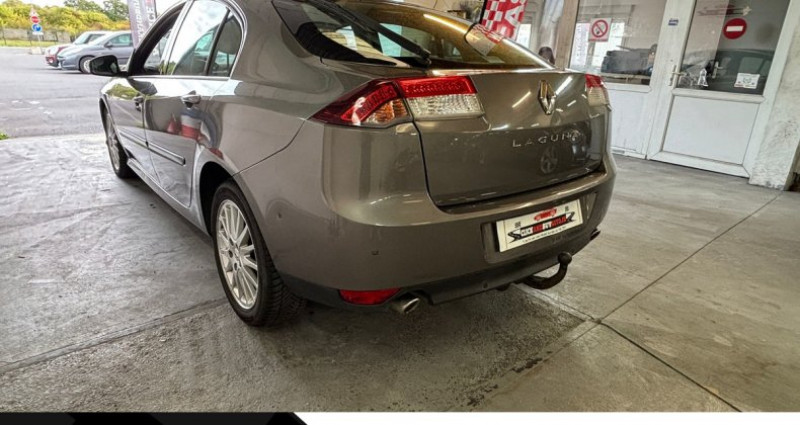 Renault Laguna 3 2.0 DCI 150CHV PRIVILEGE / BVA / CLIM / REGULATEUR DE VITE 2008 - photo n°6 Renault Laguna 3 2.0 DCI 150CHV PRIVILEGE / BVA / CLIM / REGULATEUR DE VITE  occasion à Harnes - photo n°6
