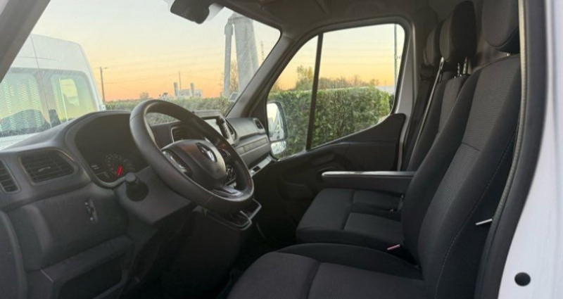 Renault Master 16990 ht fourgon l2h2 180ch 2020 - photo n°5 Renault Master 16990 ht fourgon l2h2 180ch  occasion à LA BOISSE - photo n°5
