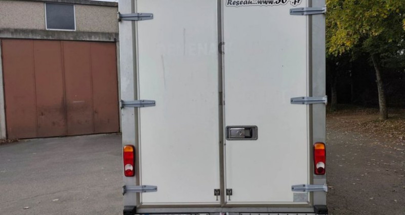 Renault Master 28000ht 30m3 170cv 1ere main 2017 - photo n°2 Renault Master 28000ht 30m3 170cv 1ere main  occasion à LA BOISSE - photo n°2