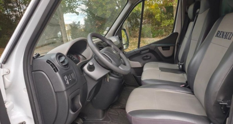 Renault Master 28000ht 30m3 170cv 1ere main 2017 - photo n°5 Renault Master 28000ht 30m3 170cv 1ere main  occasion à LA BOISSE - photo n°5