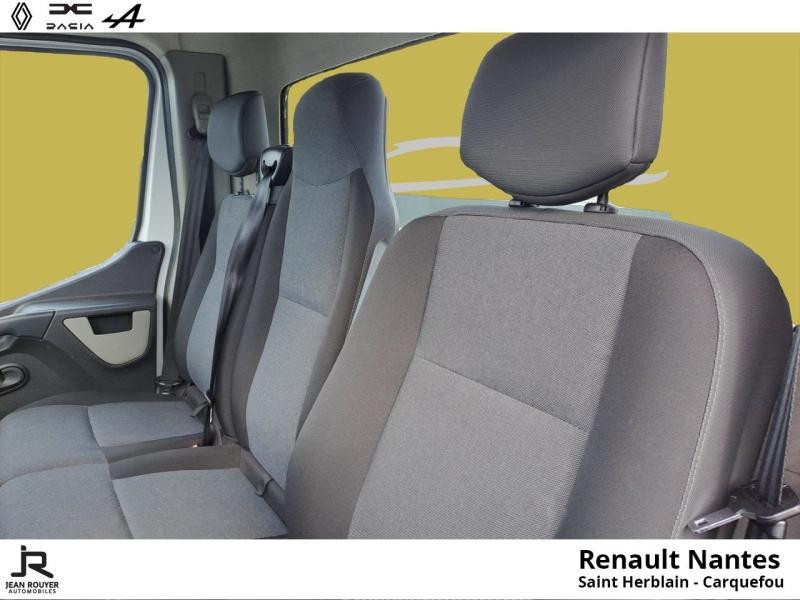 Renault Master CCb R3500RJ L3 2.3 dCi 145ch energy Grand Confort EuroVI  occasion  SAINT HERBLAIN - photo n4