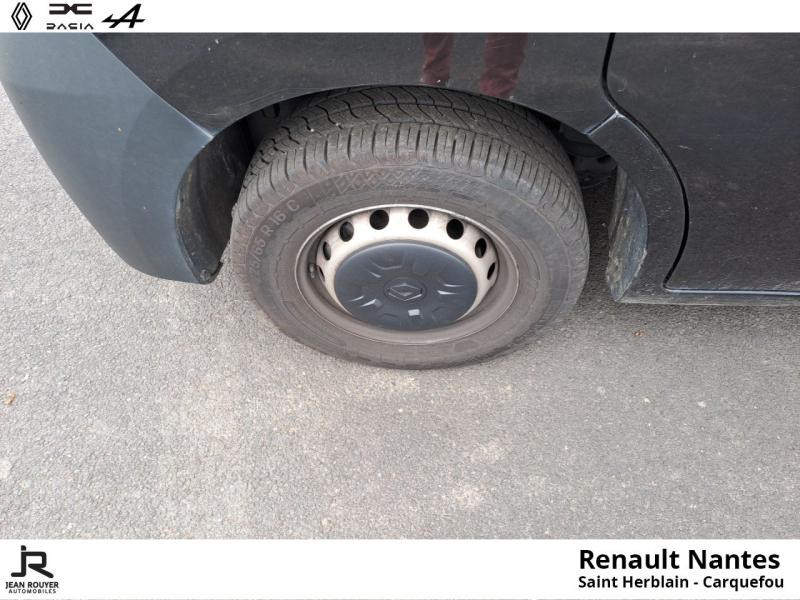 Renault Master Fg F3300 L2H2 2.3 dCi 135ch SL Pro+ E6  occasion  SAINT HERBLAIN - photo n8