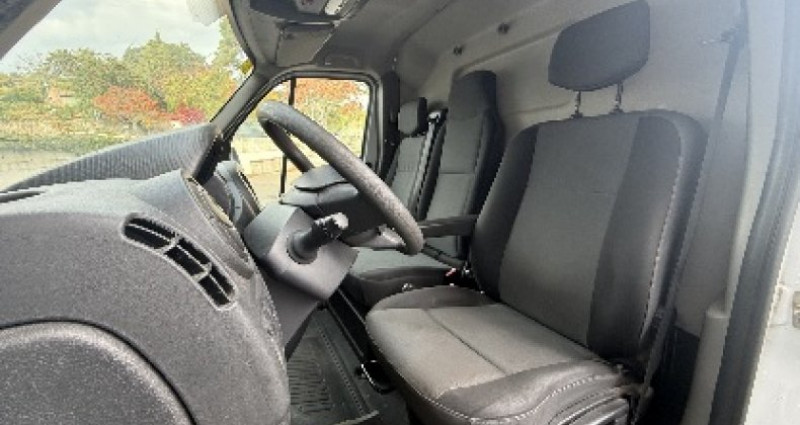 Renault Master FG F3500 L2H2 2.3 dCi 130ch Confort / DOUBLE LATERALE 2019 - photo n°6 Renault Master FG F3500 L2H2 2.3 dCi 130ch Confort / DOUBLE LATERALE  occasion à Clermont L'herault - photo n°6