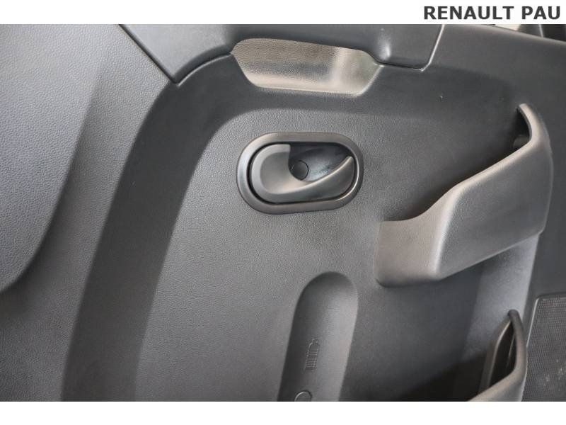 Renault Master FOURGON CC PROP RJ3500 PAF AR COURT L2 DCI 130 GRAND CONFORT 2021 - photo n°10 Renault Master FOURGON CC PROP RJ3500 PAF AR COURT L2 DCI 130 GRAND CONFORT  occasion à Pau - photo n°10