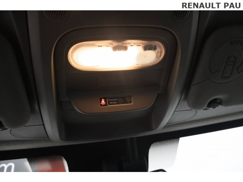 Renault Master FOURGON CC PROP RJ3500 PAF AR COURT L2 DCI 130 GRAND CONFORT 2021 - photo n°19 Renault Master FOURGON CC PROP RJ3500 PAF AR COURT L2 DCI 130 GRAND CONFORT  occasion à Pau - photo n°19