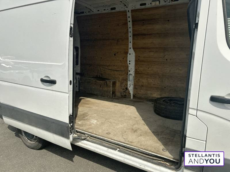 Renault Master FOURGON FGN L2H2 3.3t 2.3 dCi 110 E6 GRAND CONFORT  occasion  VILLENEUVE D'ASCQ - photo n5
