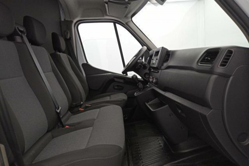 Renault Master FOURGON FGN TRAC F3300 L2H2 DCI 135 GENERIQUE  occasion  FEIGNIES - photo n3
