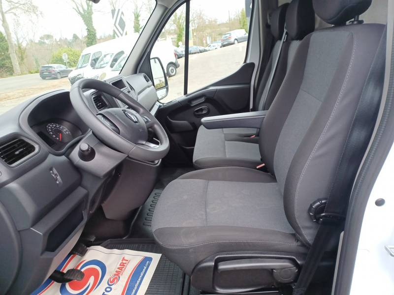 Renault Master FOURGON FGN TRAC F3500 L2H2 BLUE DCI 135 CONFORT  occasion � L'Isle-Jourdain - photo n�9