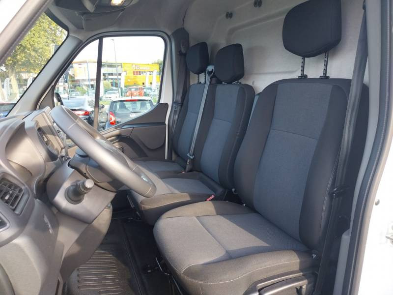 Renault Master FOURGON FGN TRAC F3500 L2H2 BLUE DCI 135 CONFORT 2023 - photo n°10 Renault Master FOURGON FGN TRAC F3500 L2H2 BLUE DCI 135 CONFORT  occasion à Toulouse - photo n°10