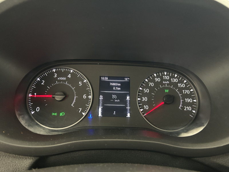 Renault Master Frigo R3500 L2 2.3 Blue dCi 145ch Confort + Groupe frigorifi 2023 - photo n°15 Renault Master Frigo R3500 L2 2.3 Blue dCi 145ch Confort + Groupe frigorifi  occasion à SAINT-GREGOIRE - photo n°15