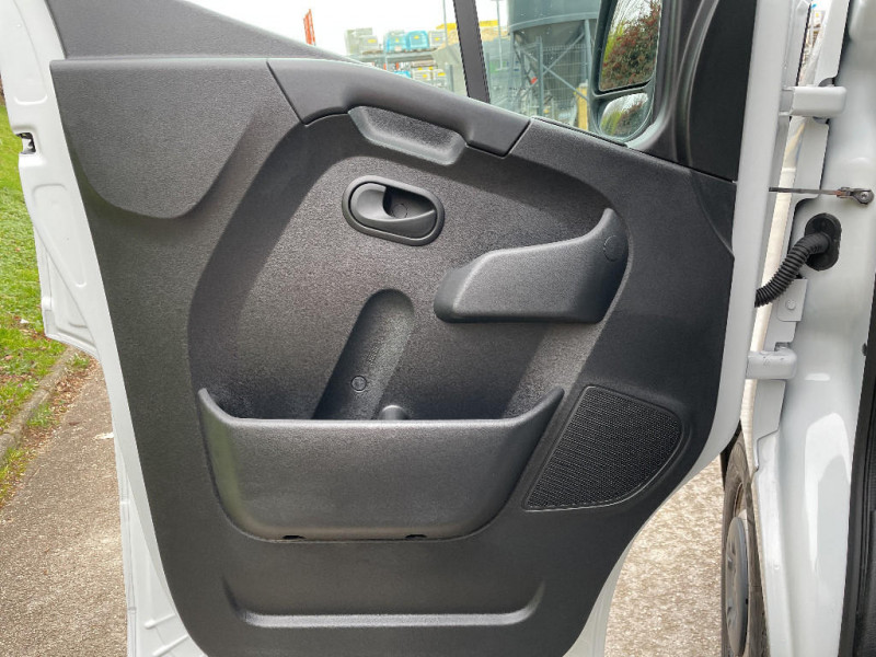 Renault Master MASTER CA TRAC F3500 L2H2 BLUE DCI 135 CONFORT  occasion � Eu - photo n�19