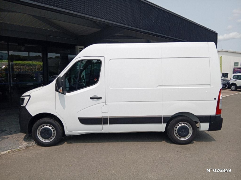 Renault Master MASTER FGN TRAC F3300 L1H2 BLUE DCI 135 CONFORT 2022 - photo n°2 Renault Master MASTER FGN TRAC F3300 L1H2 BLUE DCI 135 CONFORT  occasion à Gournay-en-Bray - photo n°2