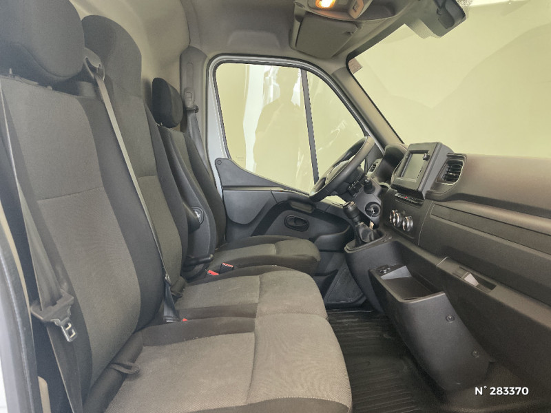 Renault Master MASTER FGN TRAC F3300 L2H2 BLUE DCI 135 GRAND CONFORT 2022 - photo n°10 Renault Master MASTER FGN TRAC F3300 L2H2 BLUE DCI 135 GRAND CONFORT  occasion à Péronne - photo n°10